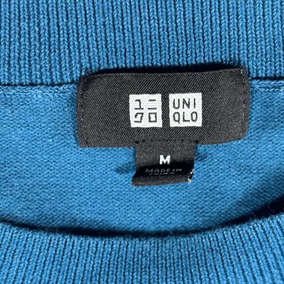 UNIQLO BLUE GREEN MEDIUM LIGHTWEIGHT SHORT SLEEVE SWEATER - Picture 3 of 4